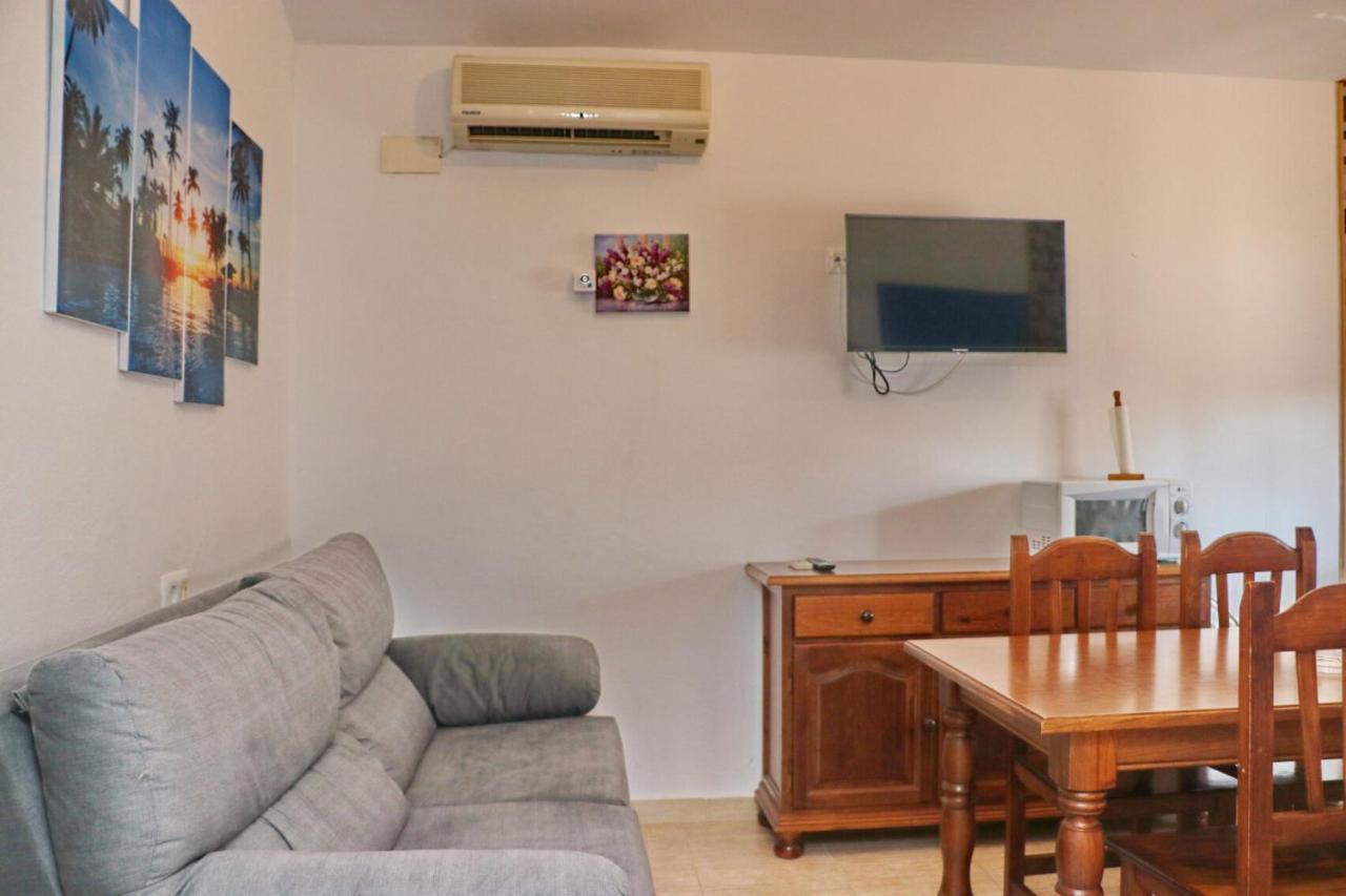 Bungalow La Roa con piscina comunitaria y privada Conil De La Frontera Esterno foto