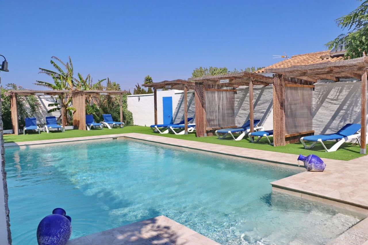 Bungalow La Roa con piscina comunitaria y privada Conil De La Frontera Esterno foto